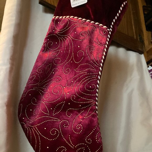 WINE AND SPARKLING GOLD TRIMMED OUT CHRISTMAS NEW - Picture 1 of 2